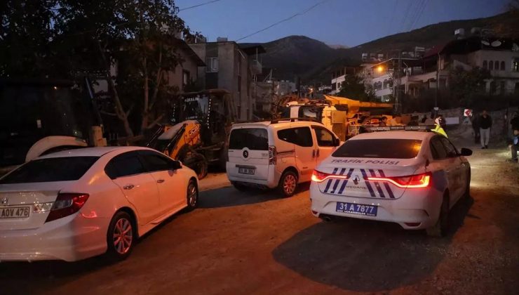 Hatay’da Freni Arızalanan Beton Mikseri Kazaya Neden Oldu