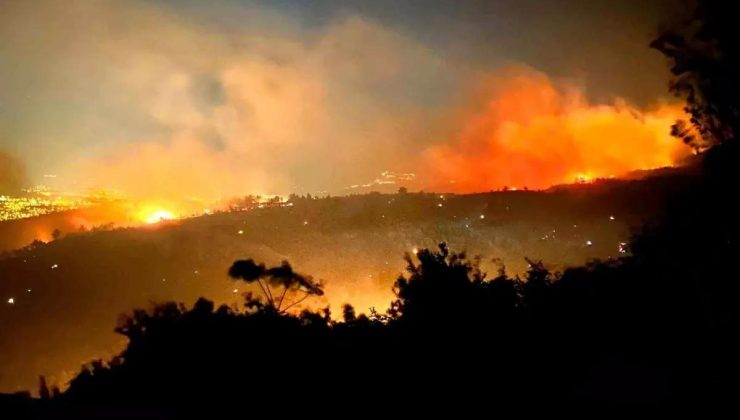 Hatay’da Orman Yangını 8 Saat Sonra da Sürüyor