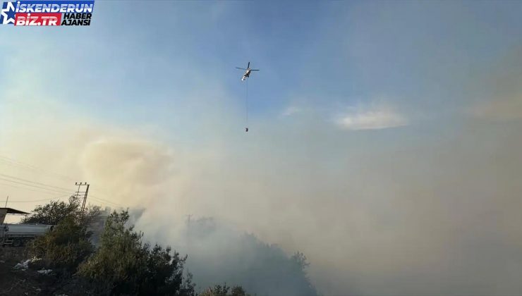 Hatay’da Orman Yangını Denetim Altına Alınmaya Çalışılıyor